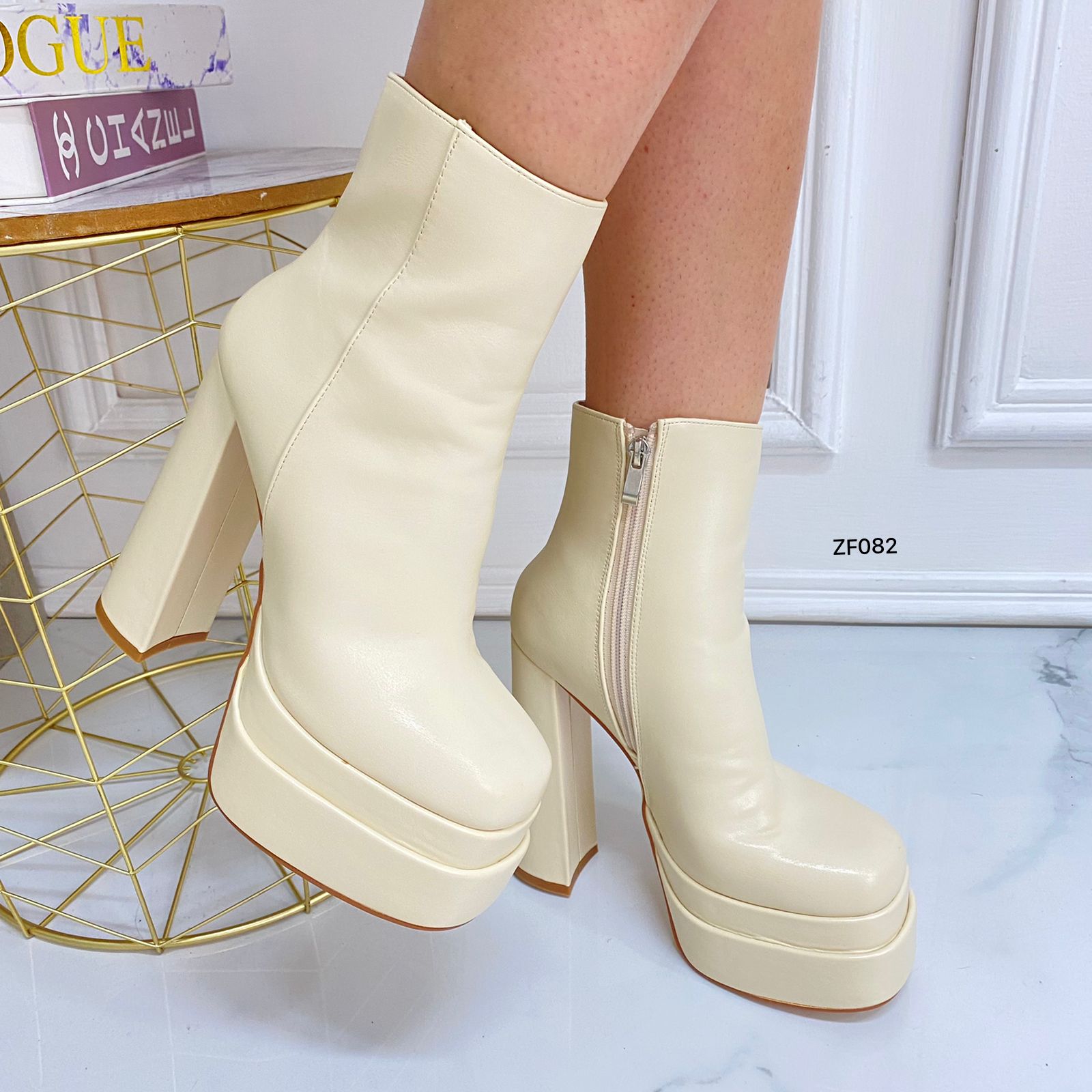 Botin beige tacon 15Cm X8240 31